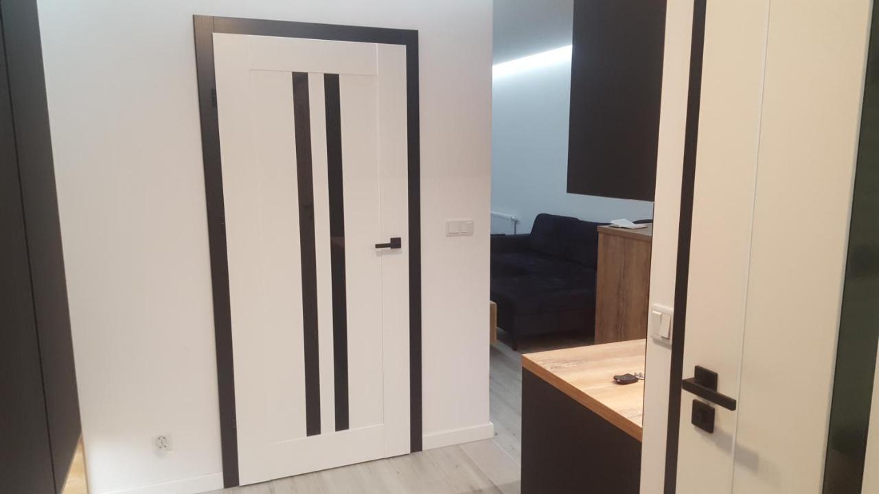 Apartament Skarbowa 2 & Parking Leszno  Luaran gambar